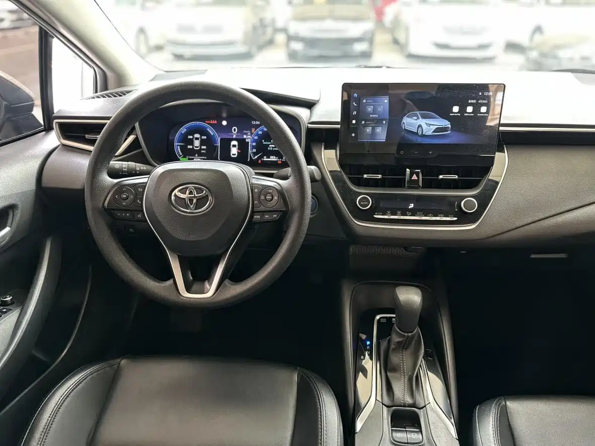 Toyota Levin 2023 Smart Hybrid 1.8L Luxury фото 10
