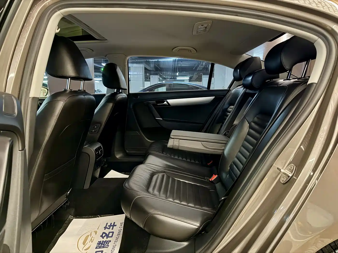 Volkswagen Magotan 2015 1.8TSI Leading фото 11