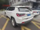 Фото 4 - Jeep Compass