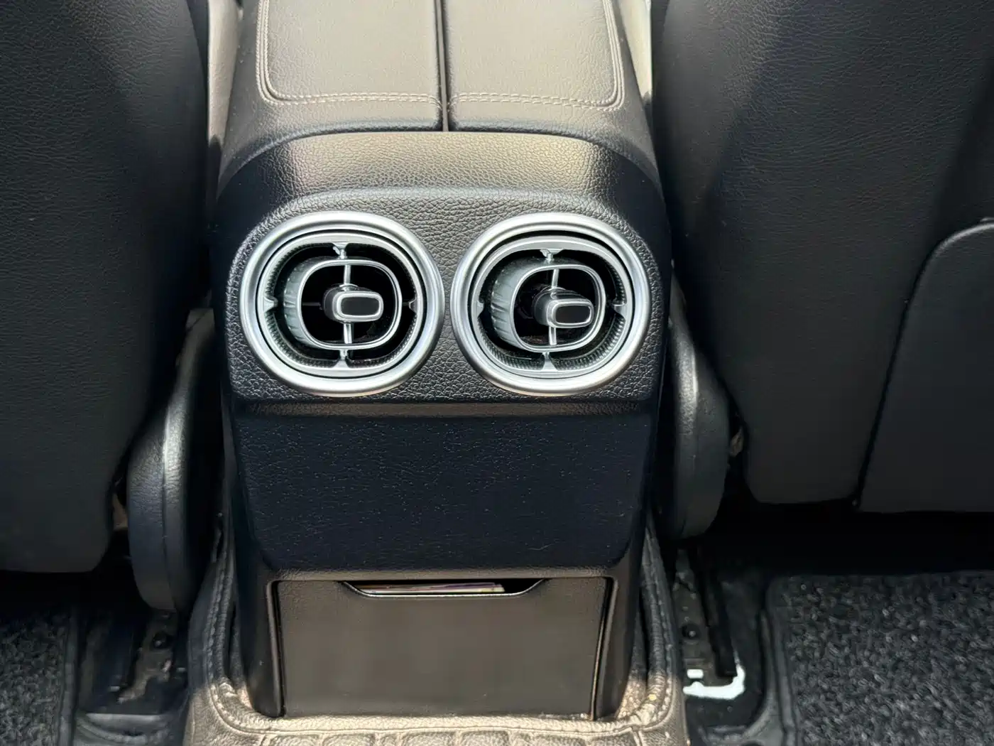 Mercedes-Benz C-Class 2023 C 260 L Sport фото 21