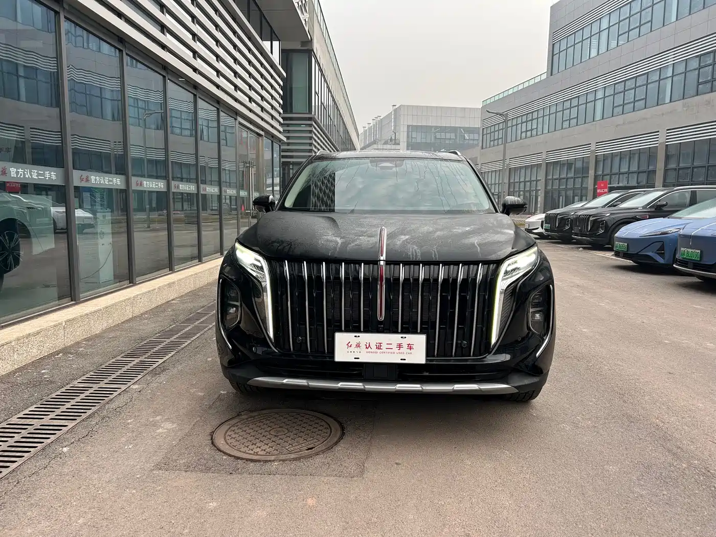 Hongqi HS7 PHEV 2024 2024 2.0T PHEV 4WD Flagship Edition 6-seater