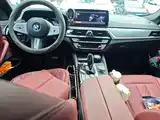 صورة 11 - BMW 5 Series