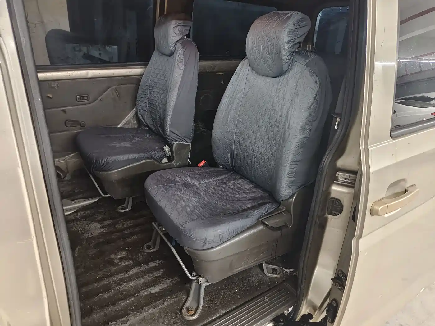 Wuling Motors Wuling Rongguang V 2016 2016 1.2L Standard