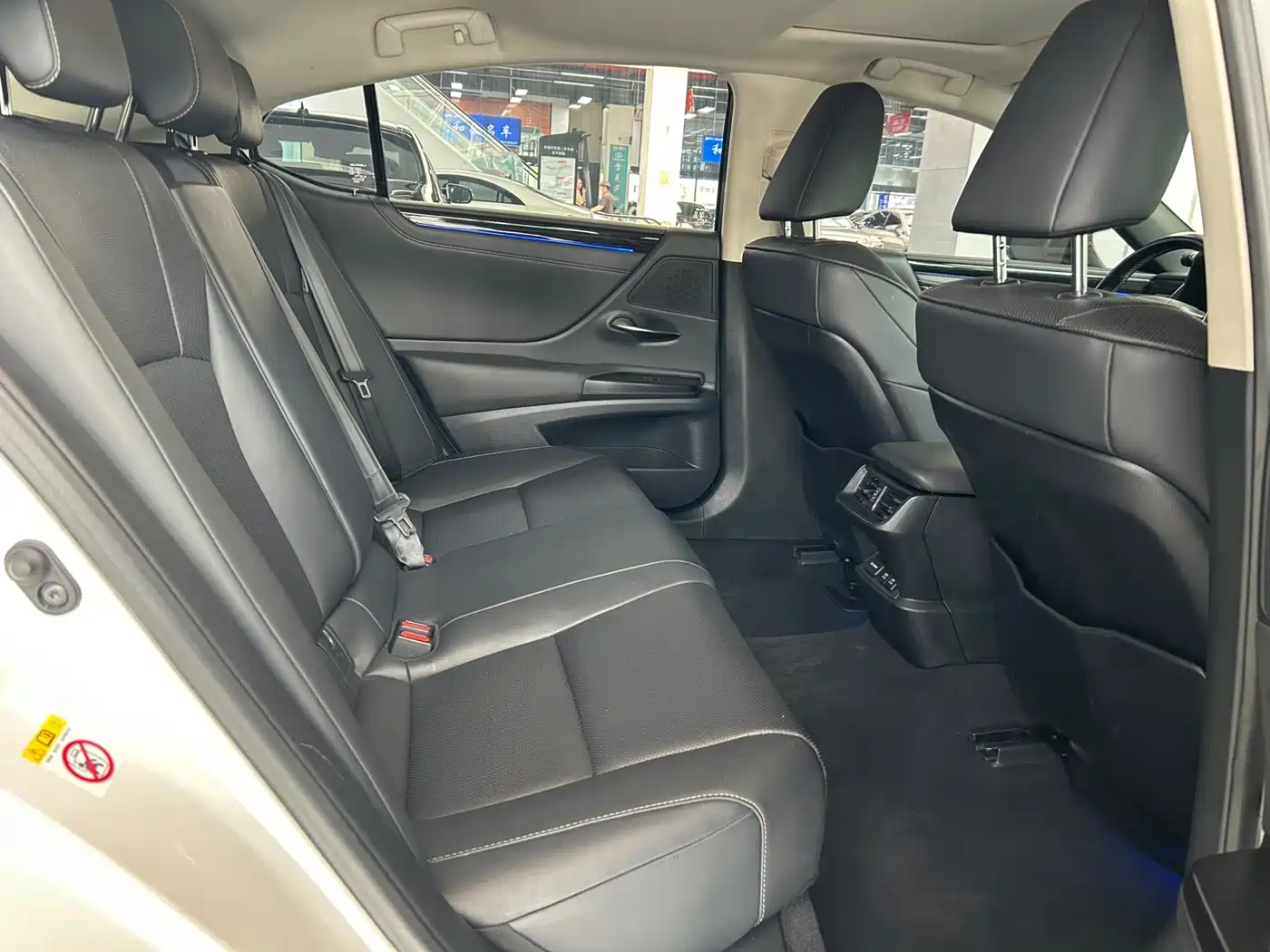 Lexus ES 2018 200 Excellence Edition China V фото 20