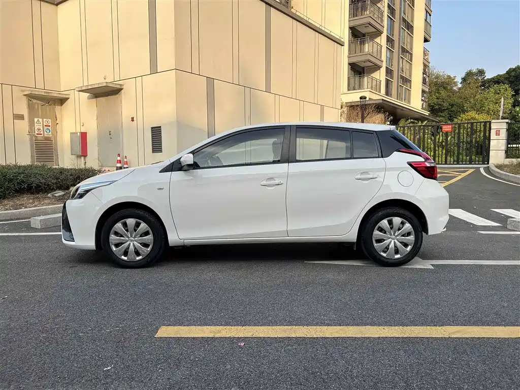 Toyota YARiS L Zhi Xuan 2020 1.5L CVT Leading Edition фото 2