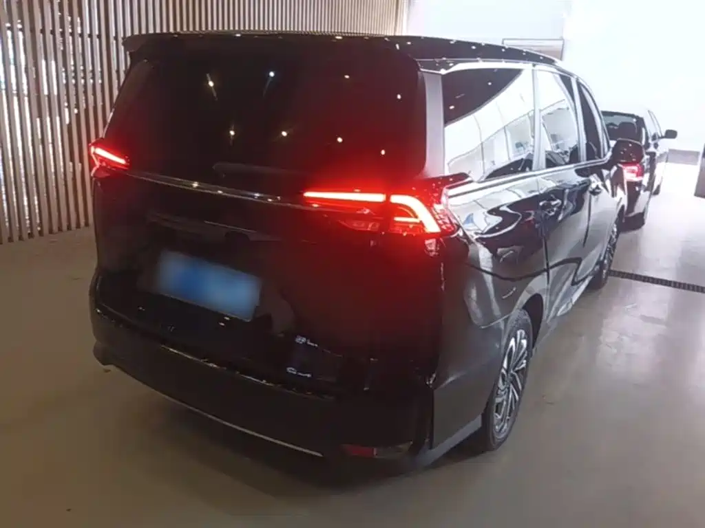 SAIC Maxus Maxus G50 2019 1.5T Automatic Elite Edition China VI фото 7