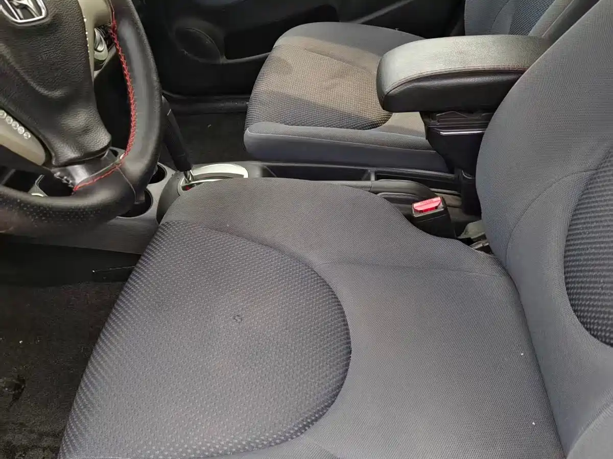 Honda Fit 2008 2008 Model 1.5L Automatic Luxury Edition