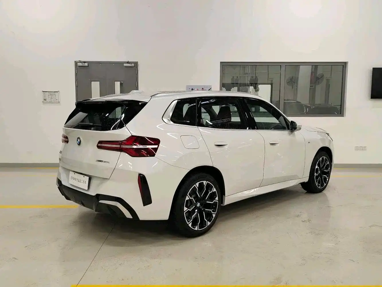 BMW X3 2025 xDrive30L Leading M Sport Package фото 9