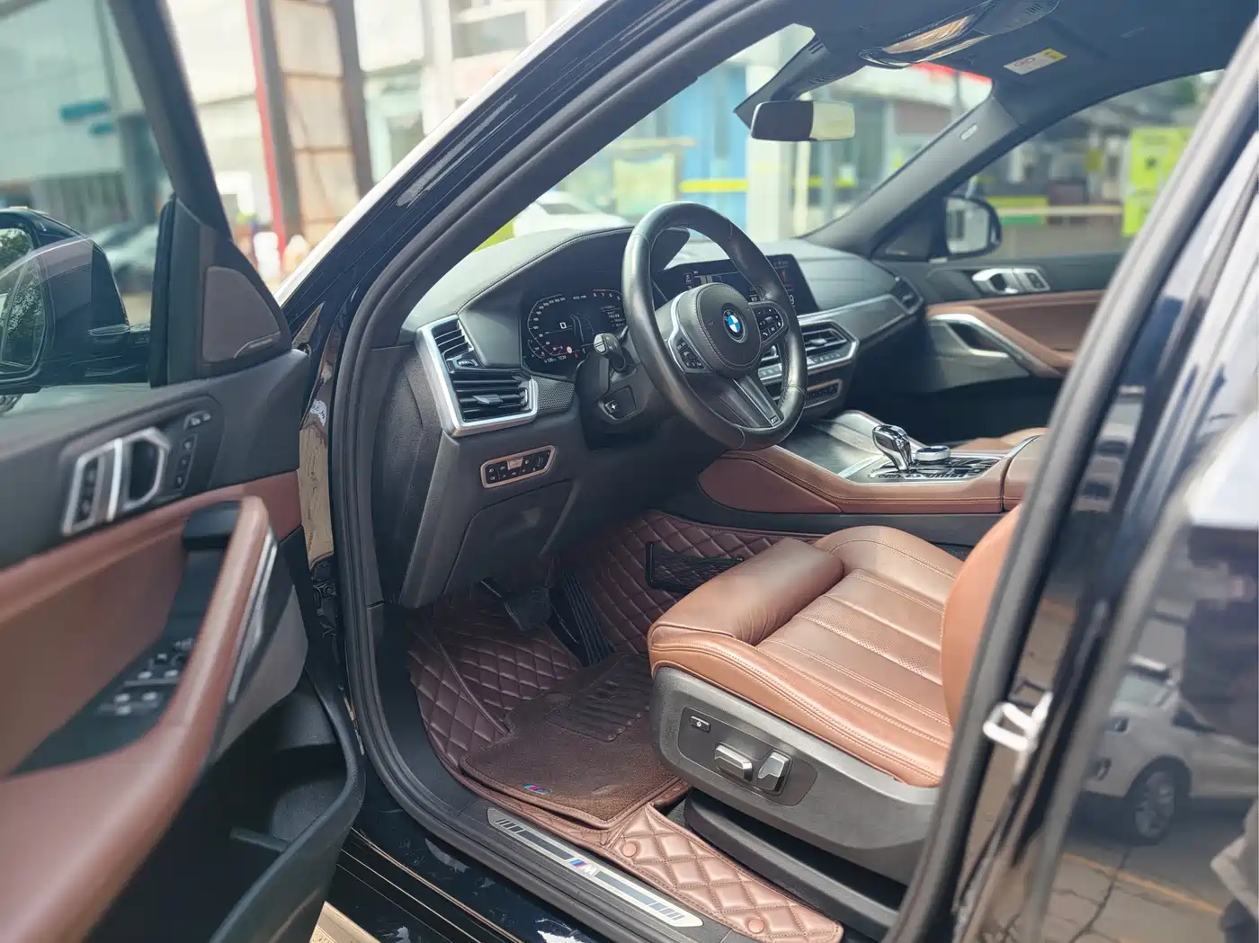 BMW X6 2020 xDrive40i M Sport Package фото 13