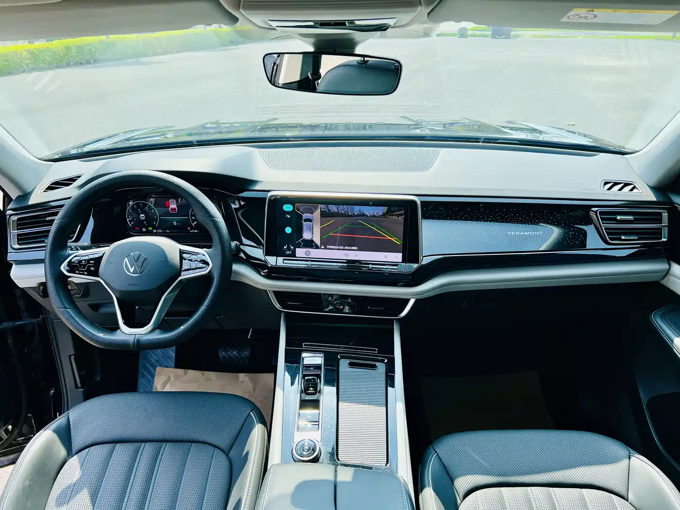 Volkswagen Teramont 2024 380TSI 4WD Prestige Luxury Edition фото 4