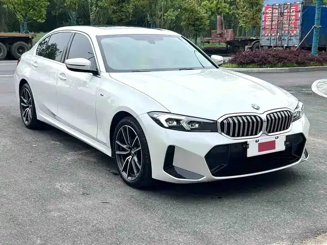BMW 3 Series 2023 320Li M Sport Package — фото 3