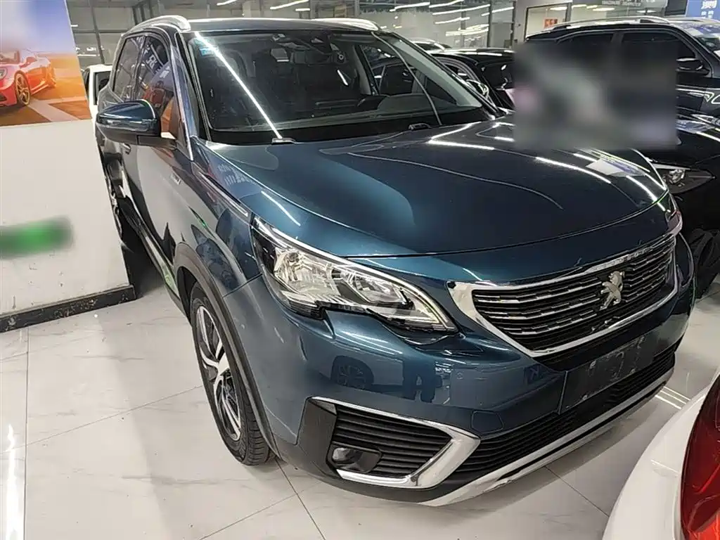 Peugeot 5008 2017 380THP 5-Seat Elite Edition фото 4