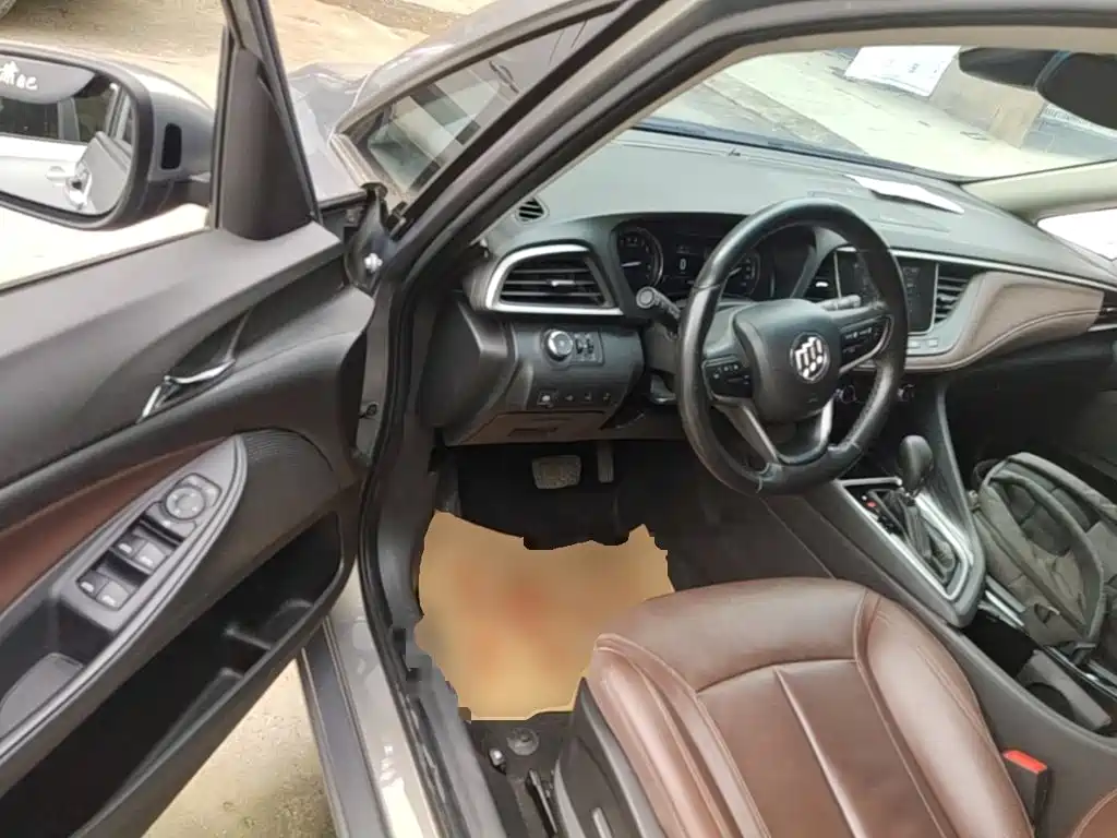 Фото 16 - Buick GL6