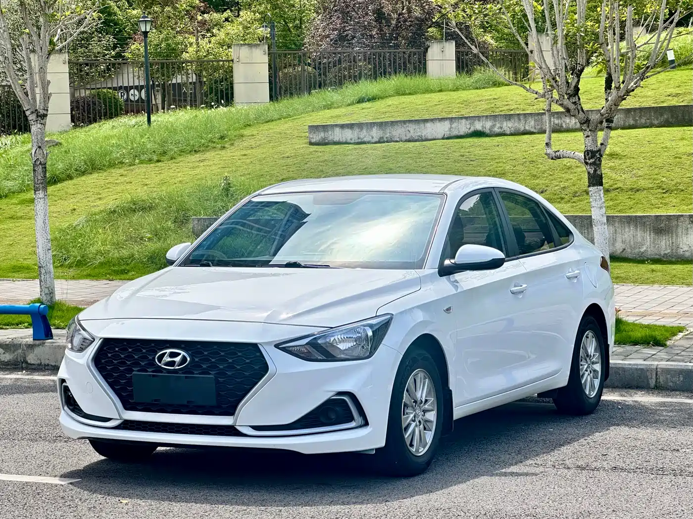 Hyundai Elantra 2018 1.6L Automatic Pleasing Edition GL China VI