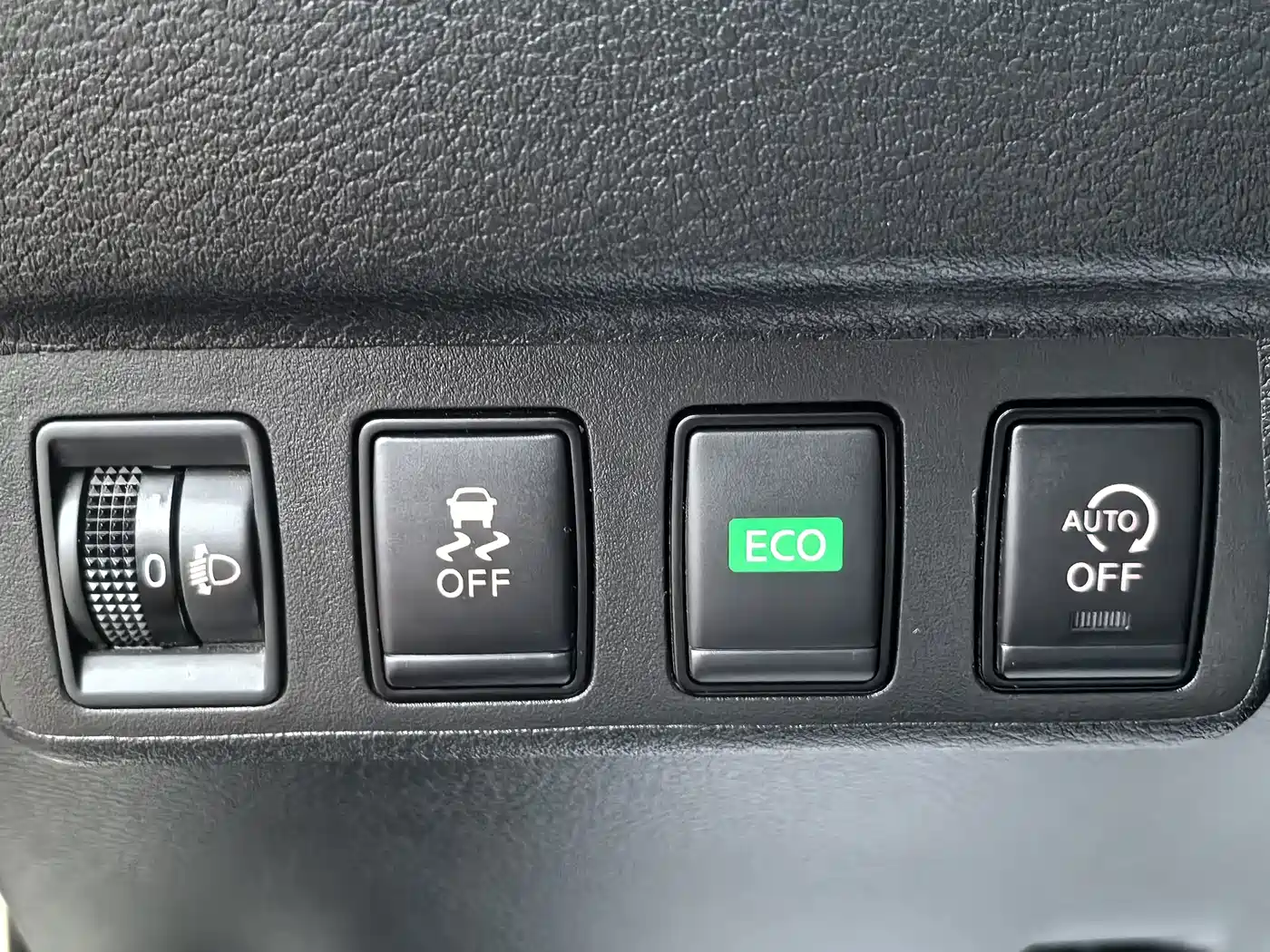 Nissan Bluebird 2023 2021 1.6L CVT Cool Edition