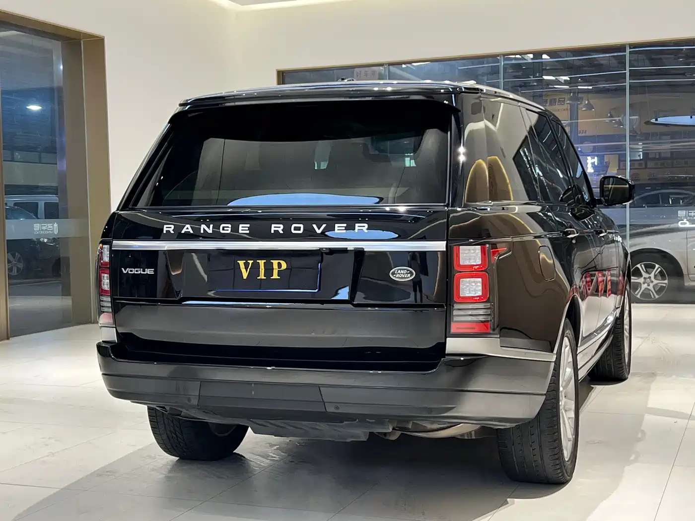 Land Rover Range Rover 2014 3.0 SC V6 Vogue фото 6