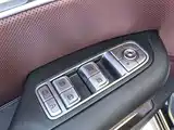 Photo 7 - Hongqi HQ9