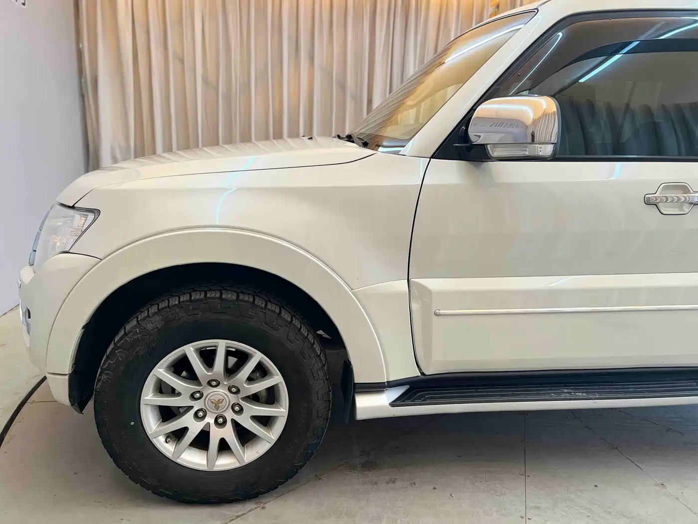 Mitsubishi Pajero (Import) 2016 3.0L Automatic Premium (China V) фото 31