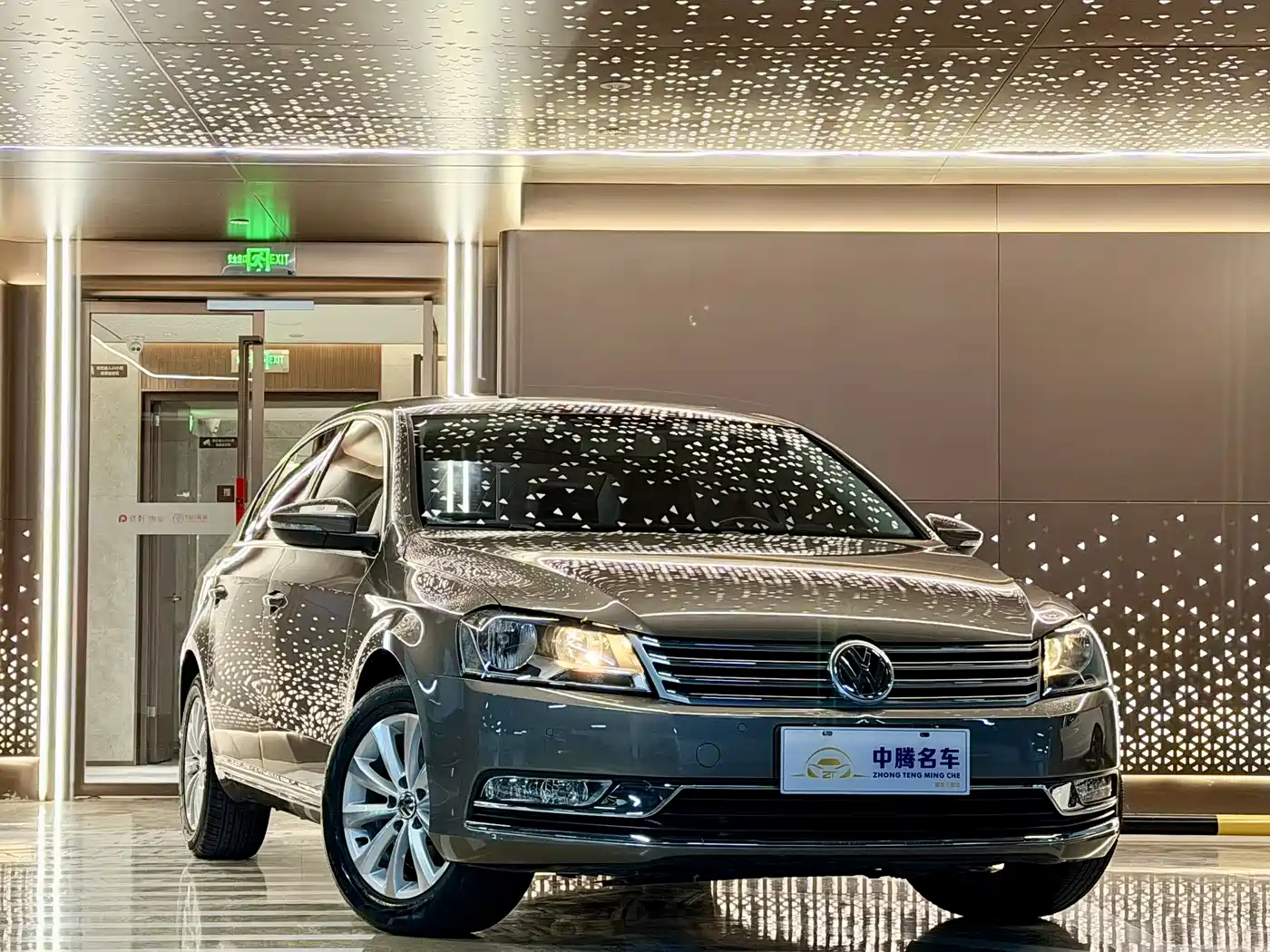 Volkswagen Magotan 2015 1.8TSI Leading фото 3