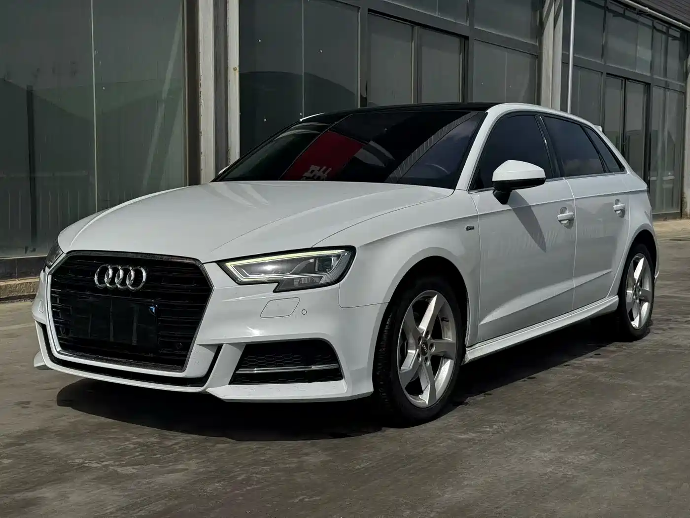 AUDI A3 2023