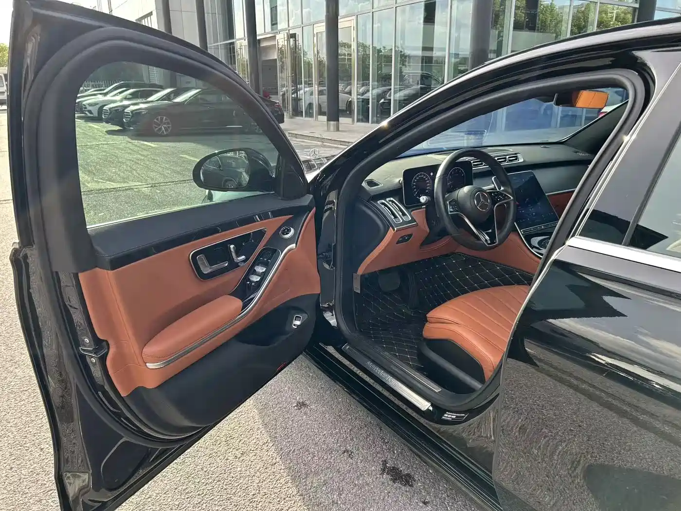 Mercedes-Benz S-Class, миниатюра 11
