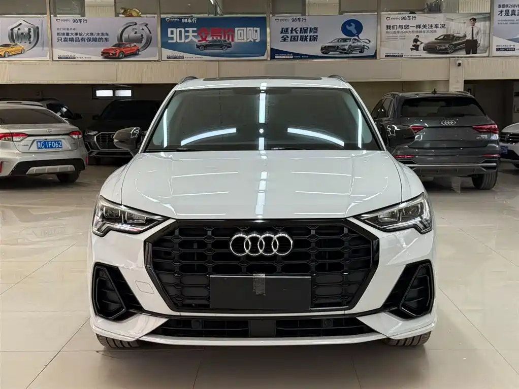 Audi Q3 2023 35 TFSI Fashion Dynamic (1.4T) фото 2