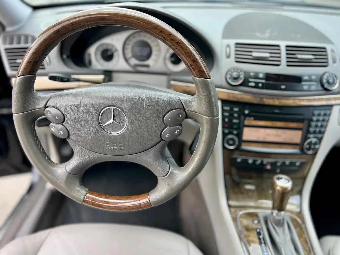 Mercedes-Benz E-Class 2008 E 230 Fashion фото 9