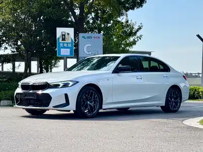 BMW 3