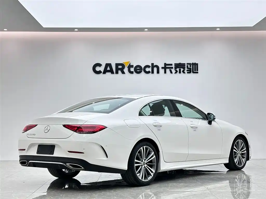 MERCEDES-BENZ CLS