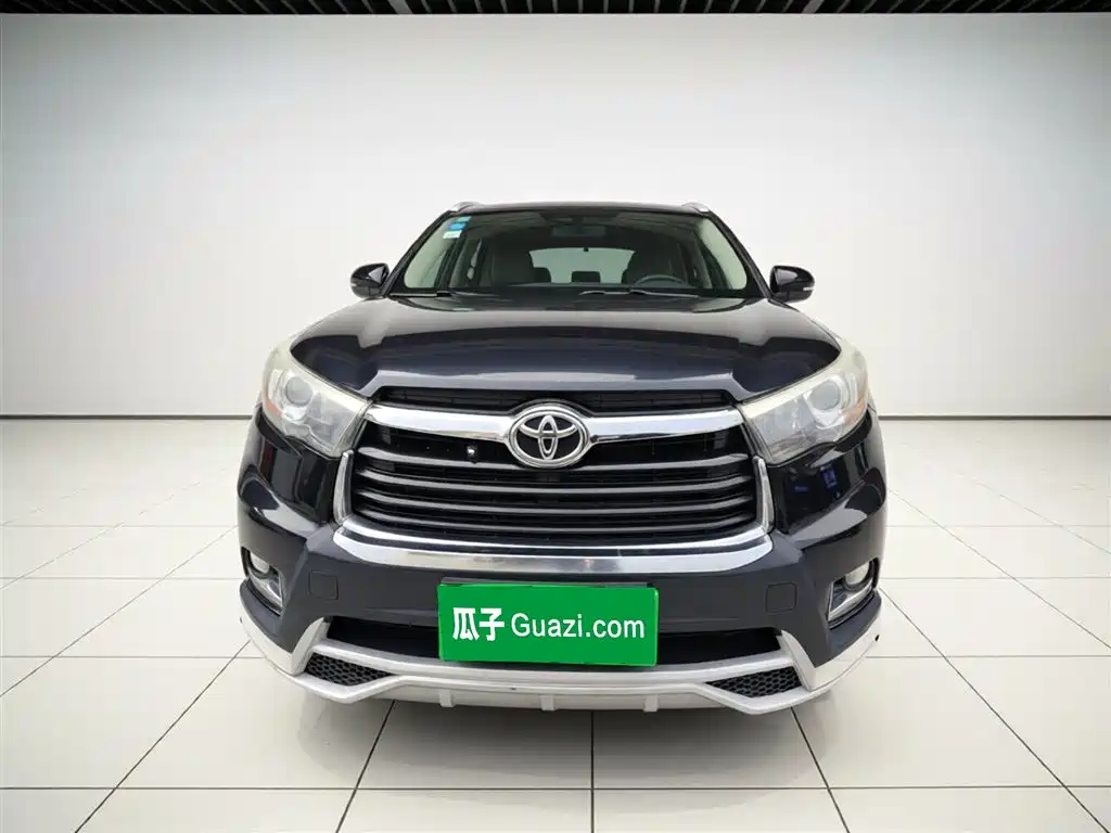 Toyota Highlander 2015 2.0T FWD Elite Edition 7-seater фото 24