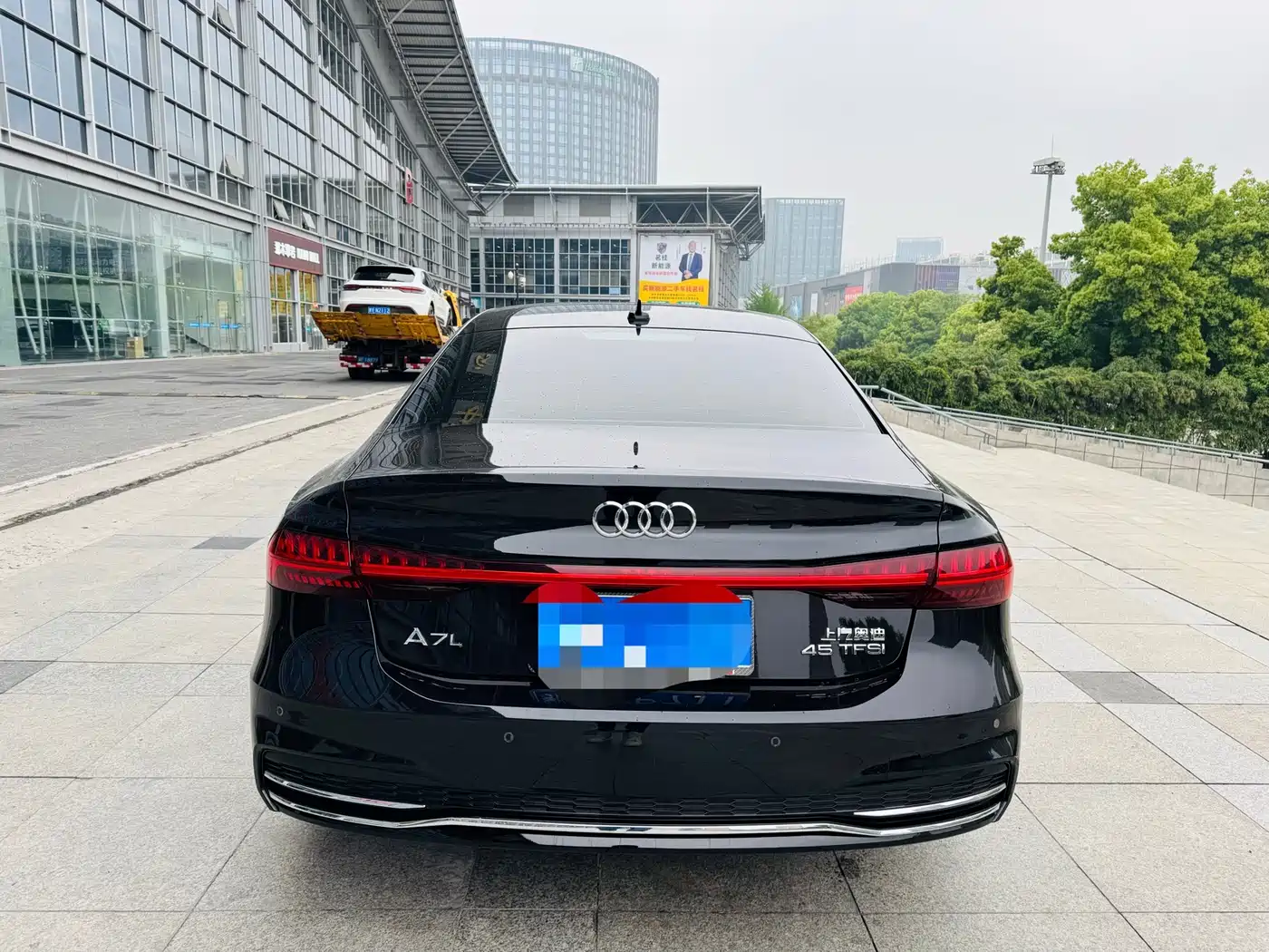 Audi A7L 2024 45 TFSI Luxury фото 4