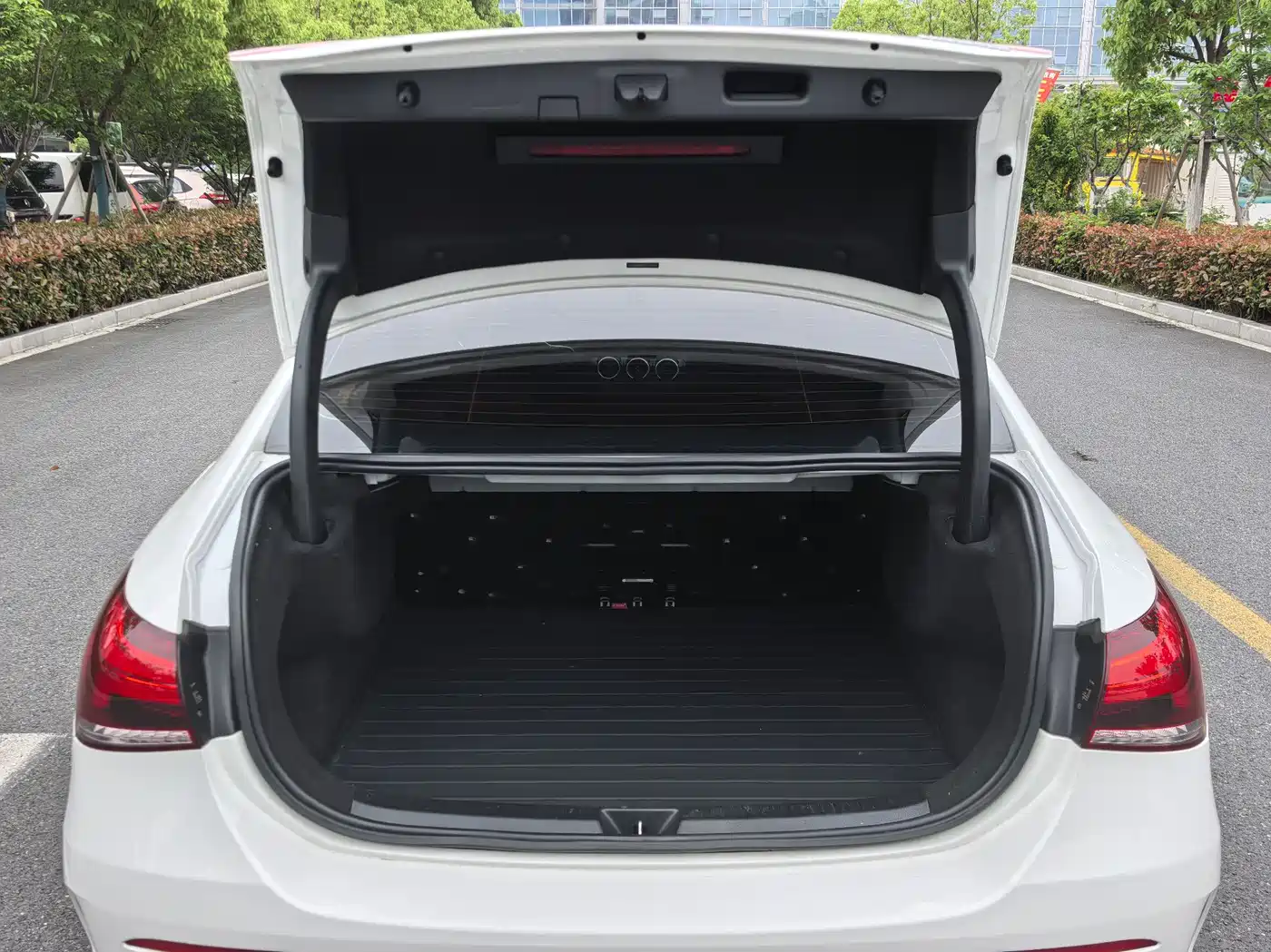 MERCEDES-BENZ CLASS A