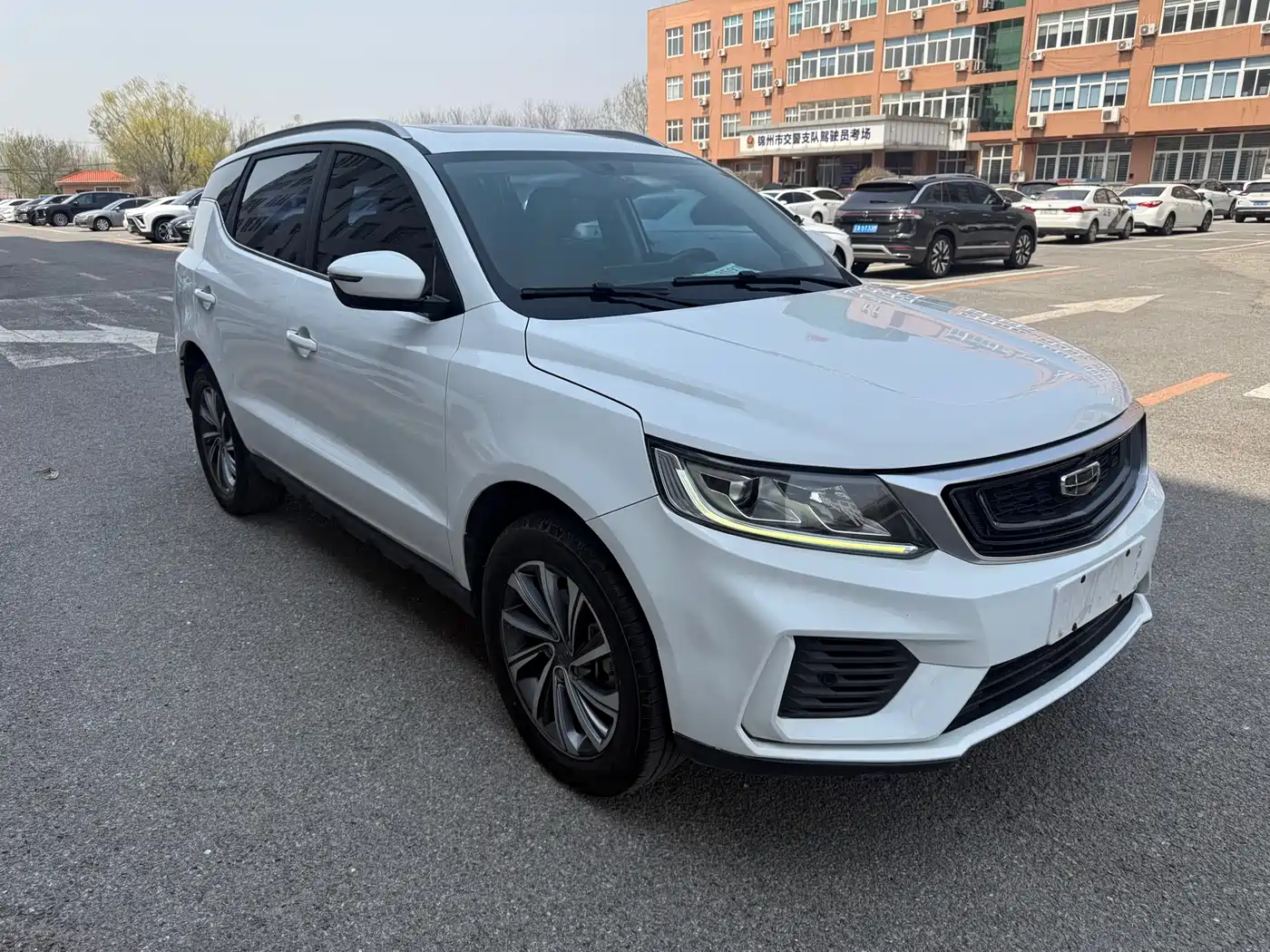 GEELY AUTOMOBILE VISION X6
