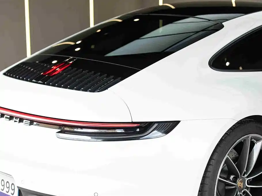 Porsche 911 2023 Carrera 3.0T фото 18