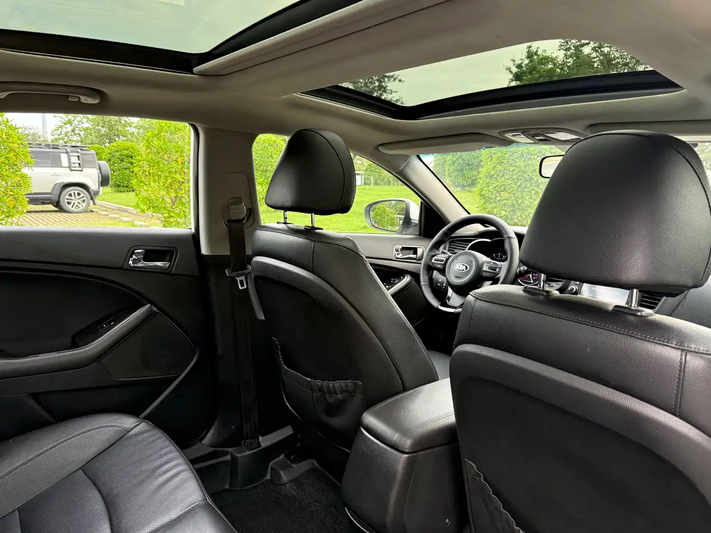 Kia K5 2014 2.0L Automatic LUXURY фото 18