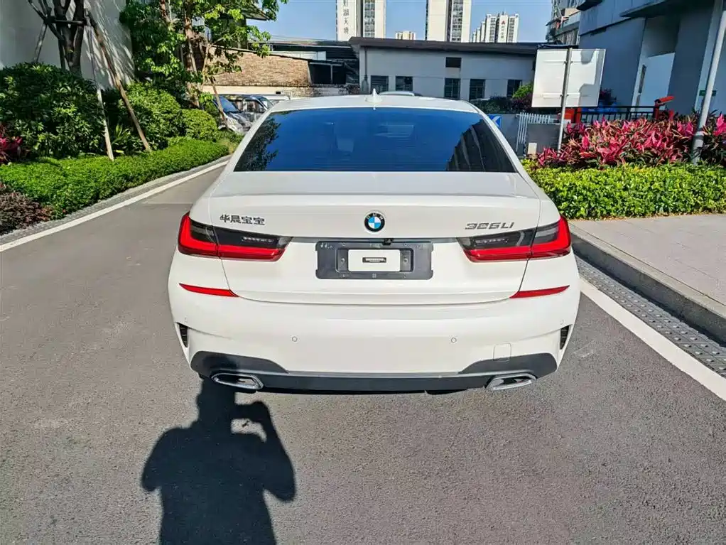 BMW 3 Series 2022 320Li M Sport Package фото 8