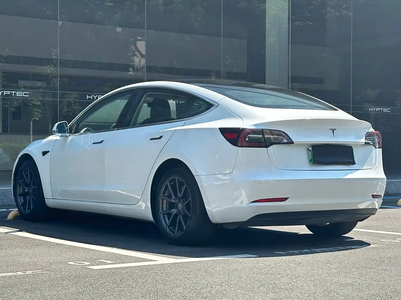 Tesla Model 3 (Import) 2020 2019 Standard Range RWD Upgraded Edition