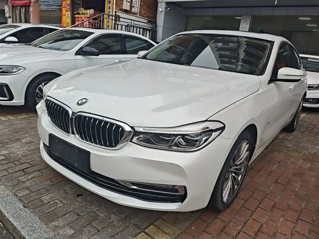 BMW 6 Series GT 2019 630i Luxury Design Package фото 2