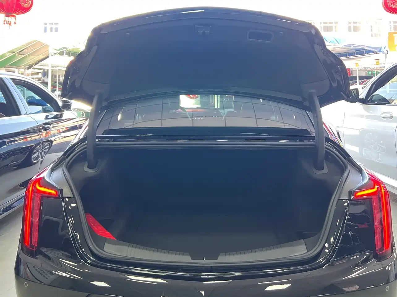 Cadillac CT5 2024 28T Luxury Model Pro фото 13