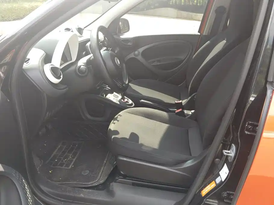 smart forfour 2018 2018 1.0L 52kW Agile Edition