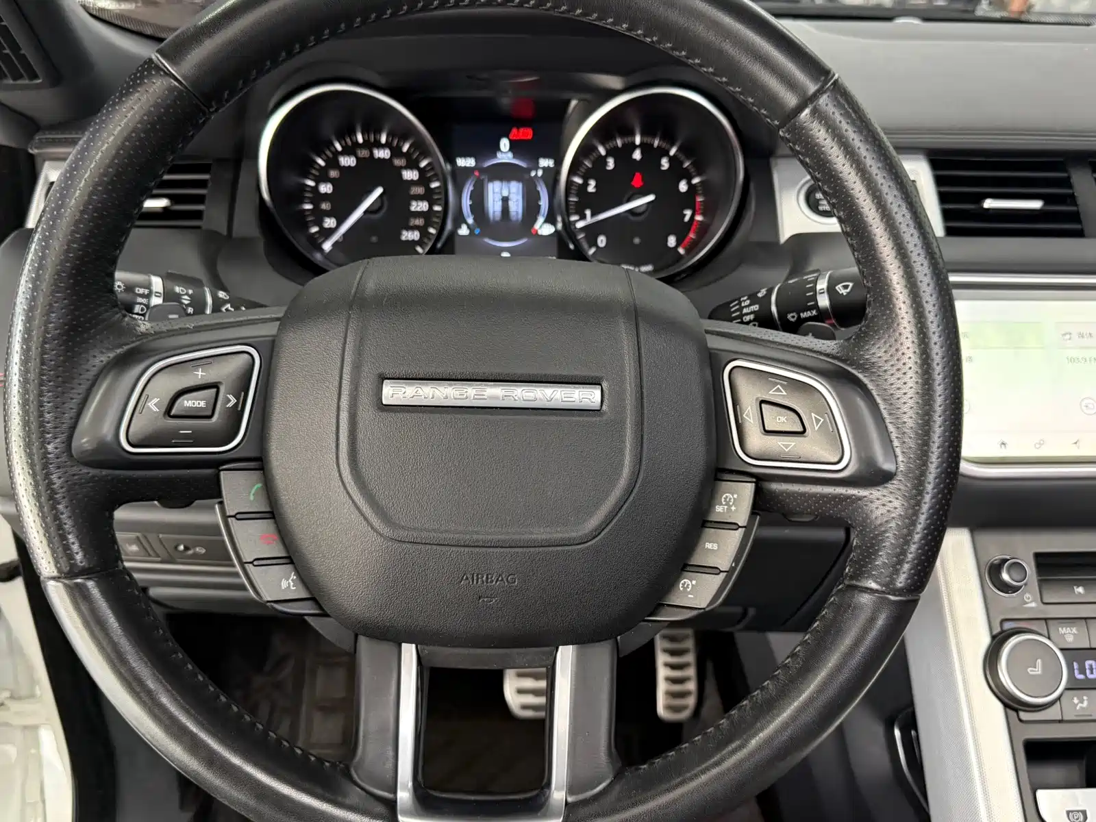 Photo 9 - Land Rover Range Rover Evoque (Import)