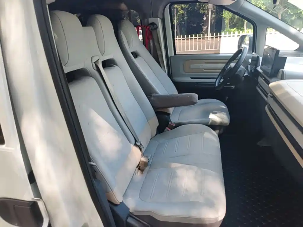 SAIC Maxus Dana V1 2024 2024 V1 Long Wheelbase High Roof Multi-Purpose (62kWh)