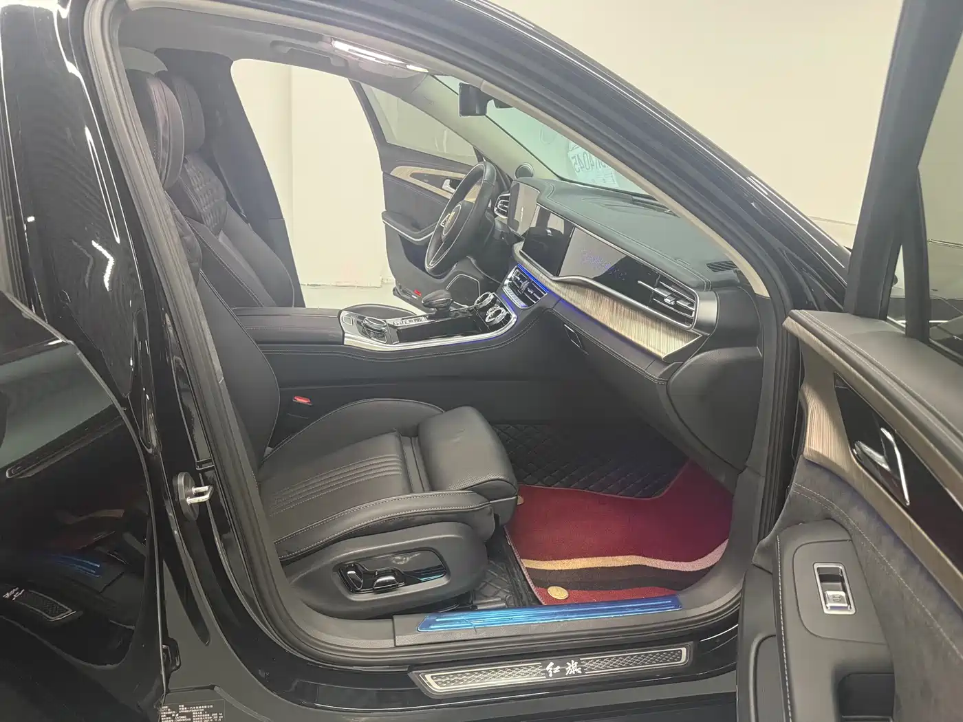 Hongqi H9 2022 3.0T Smart Connect Flag Leader 4-Seater фото 5