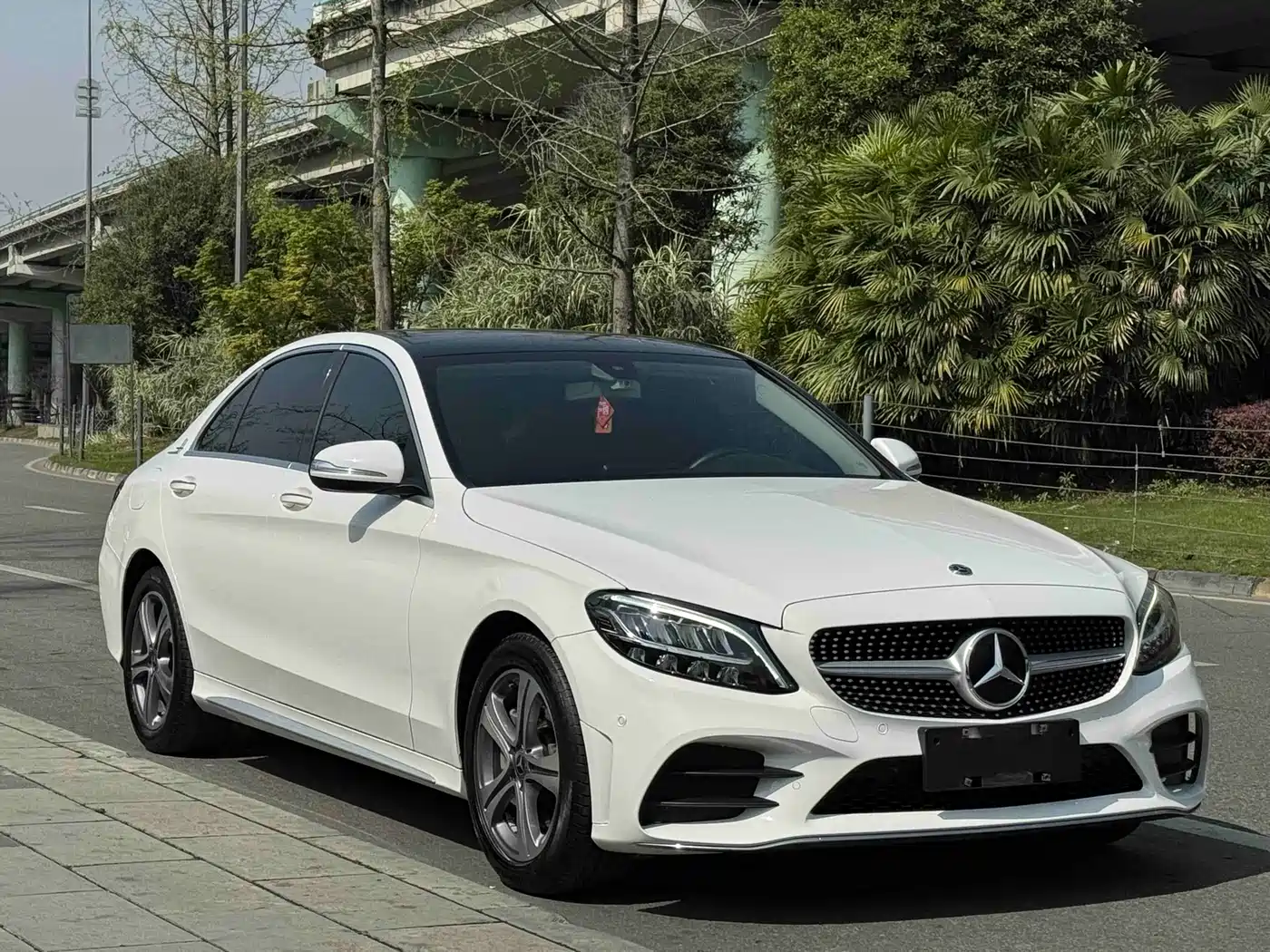 Mercedes-Benz C-Class 2020 Facelift C 260 L Sport фото 3