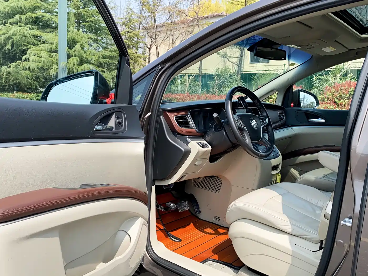 Buick GL8 2017 25S Luxury China V фото 11