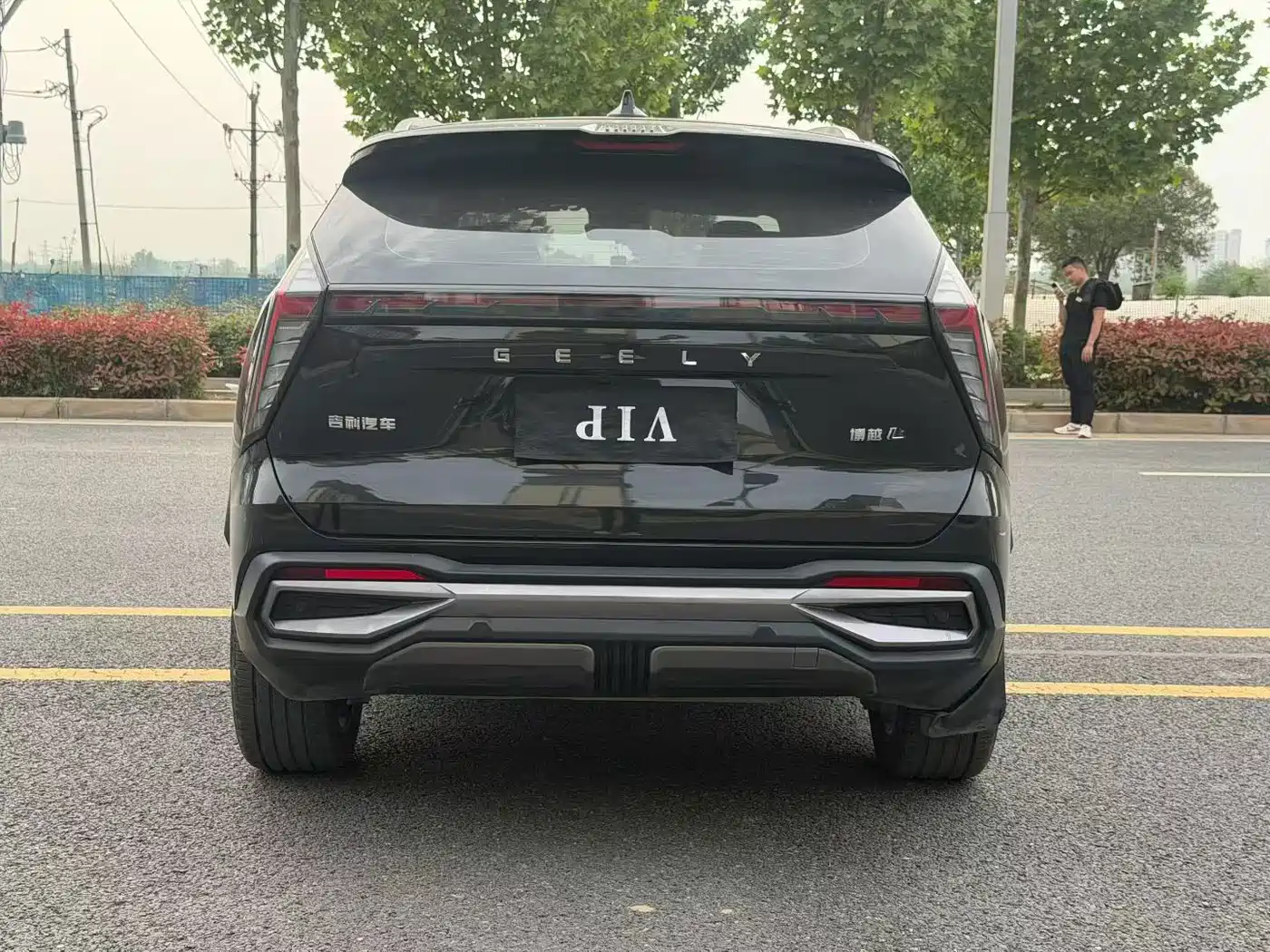 Geely Boyue L 2023 1.5TD DCT Luxury Model фото 8
