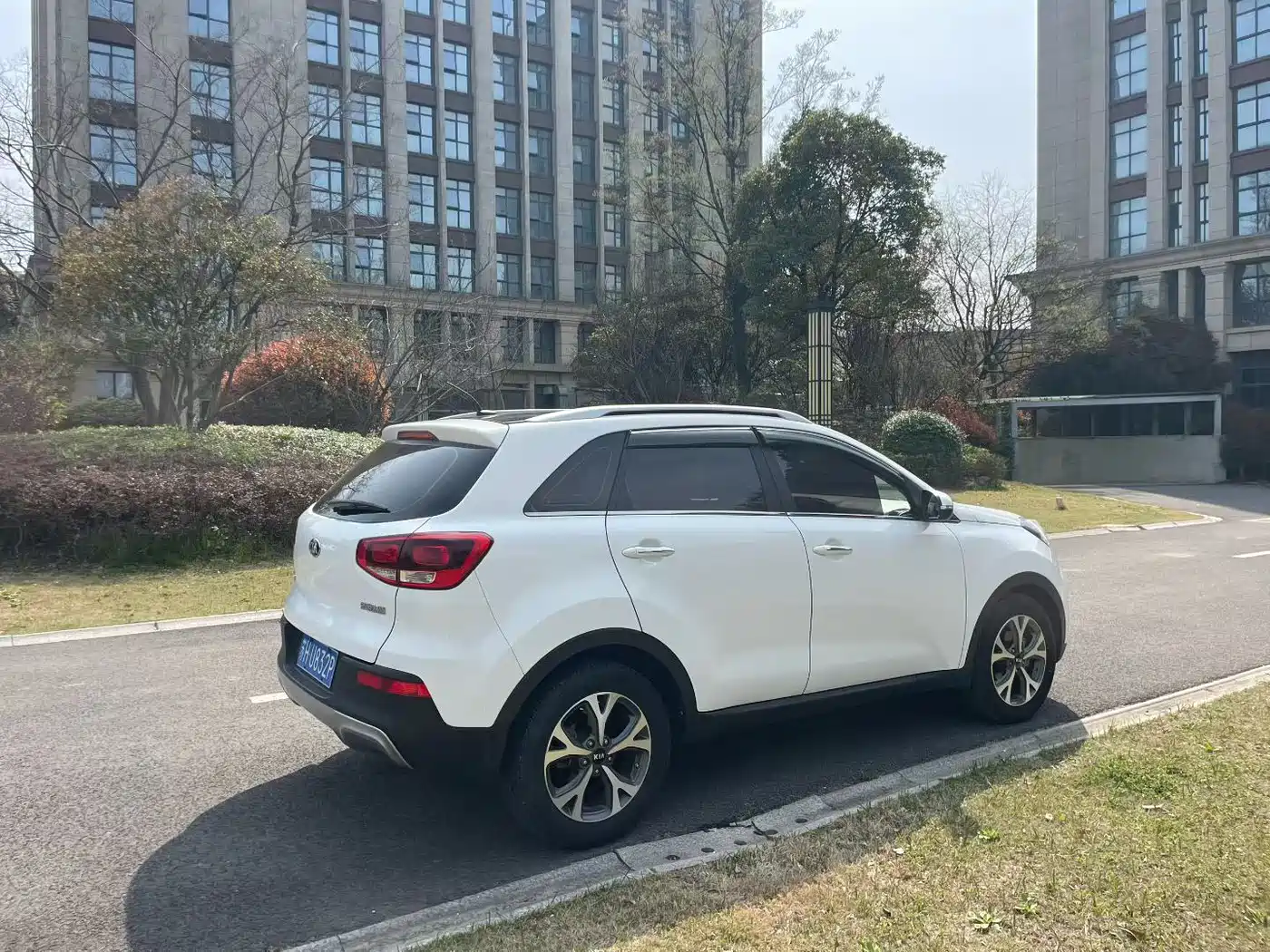 KIA KX3 PROUD RUN
