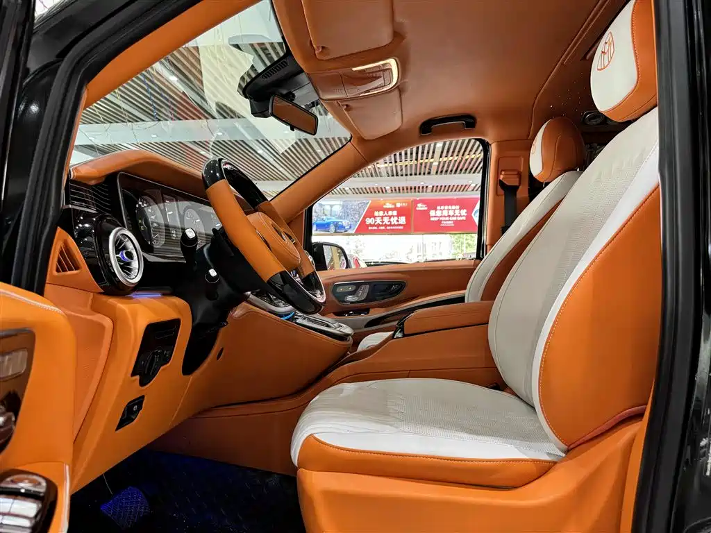 Mercedes-Benz Vito 2021 2.0T Elite 7-Seater фото 6