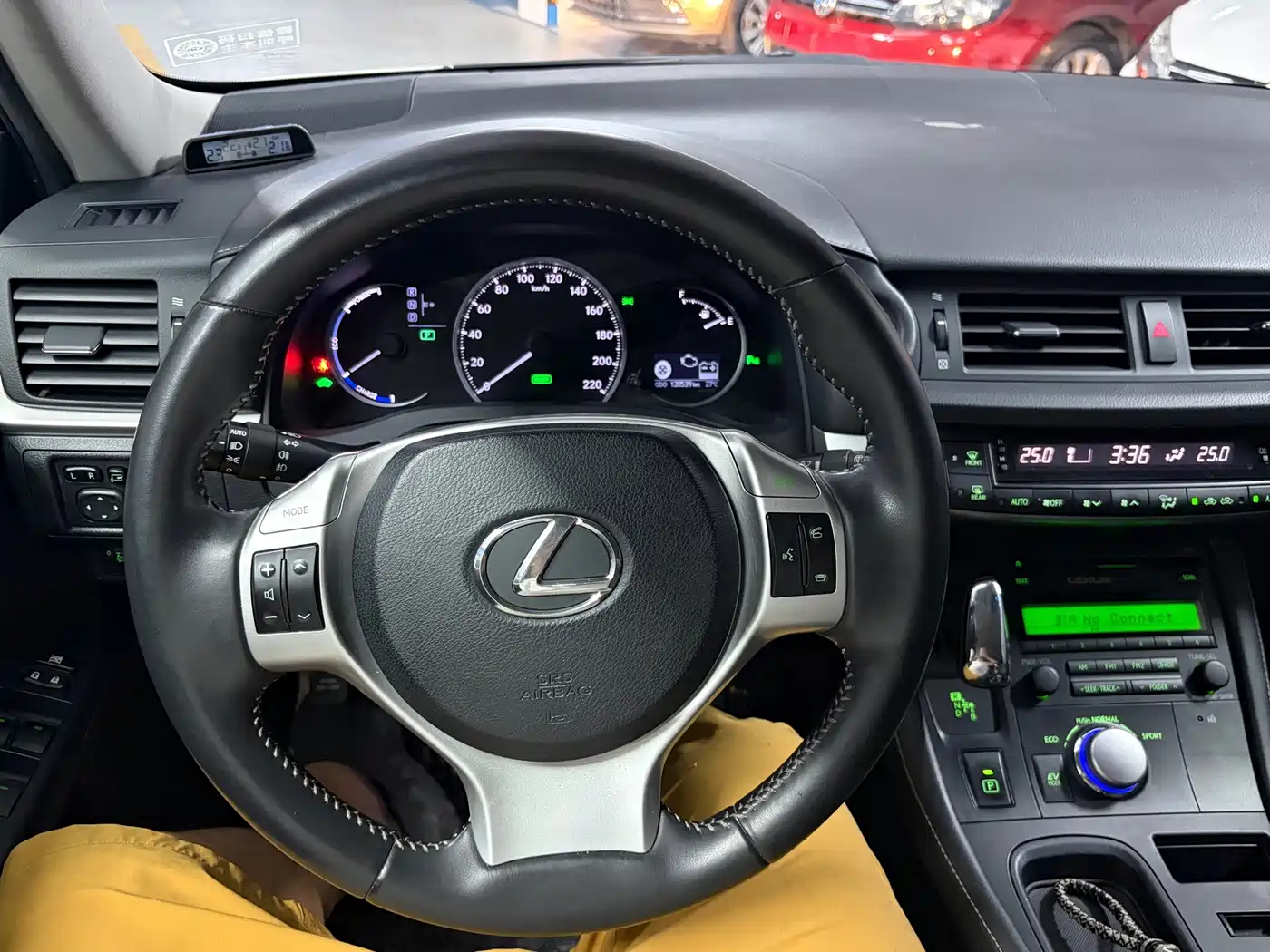 Lexus CT 2014 2013 CT200h Luxury