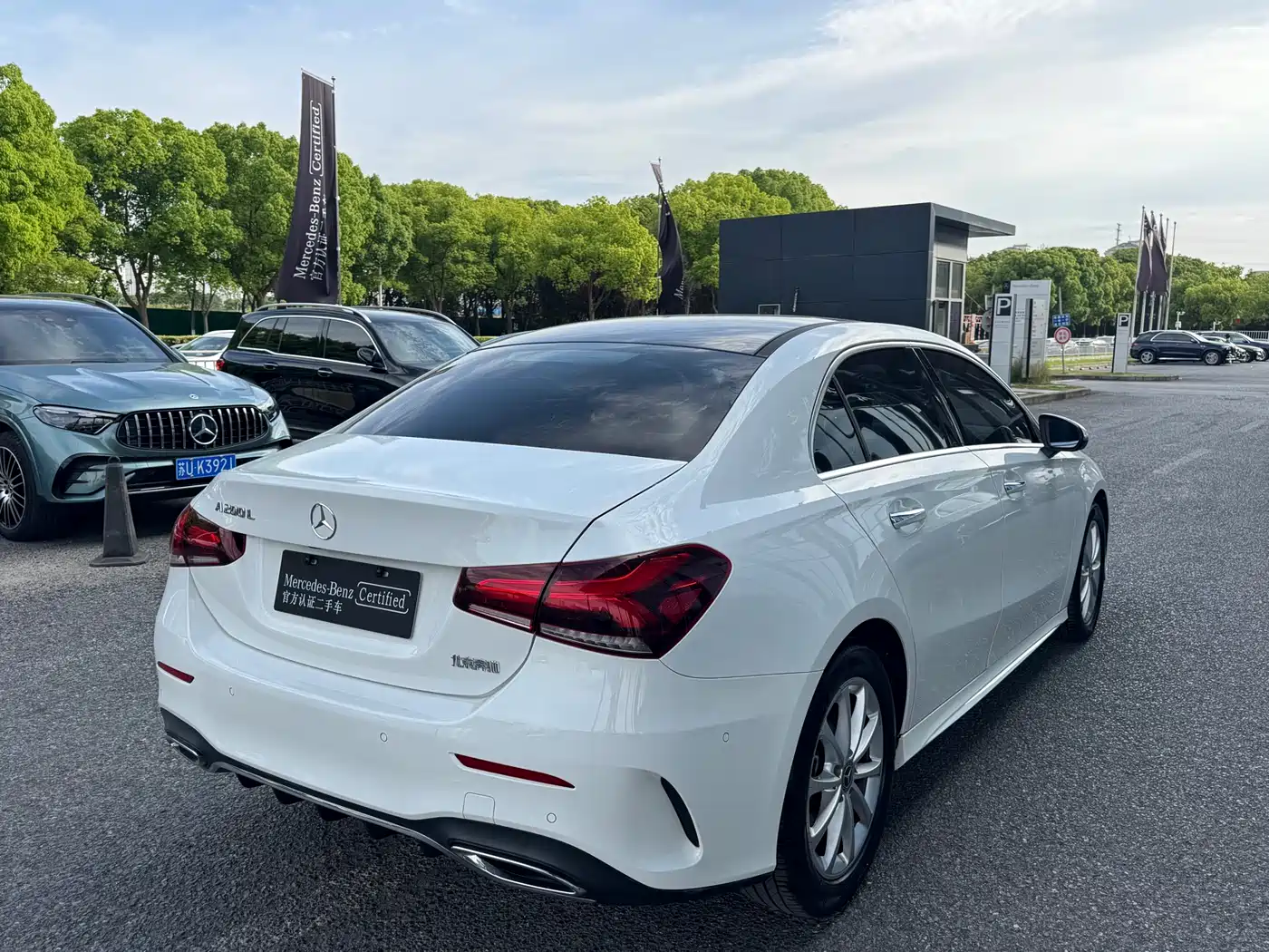 Mercedes-Benz A-Class 2021 A 200 L Sport Sedan Fashion Edition фото 6